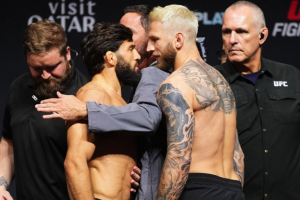 UFC Fight Night 265 Арман Царукян — Дэн Хукер (22.11.2025)